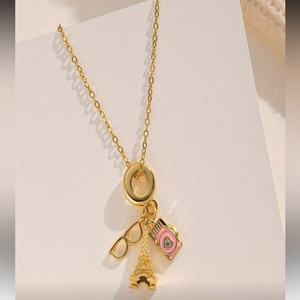 Gold Eiffel Tower Charm Necklace M722